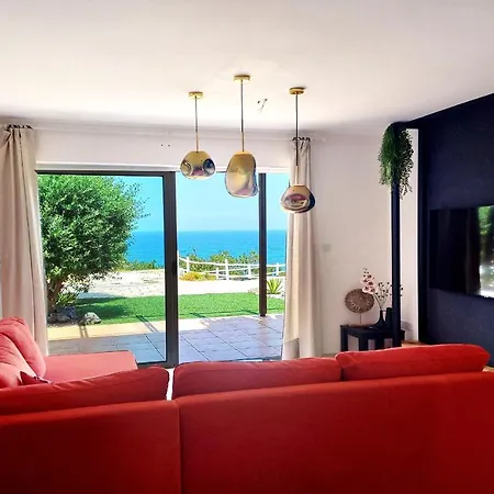 Seafront With Private Garden Apartment